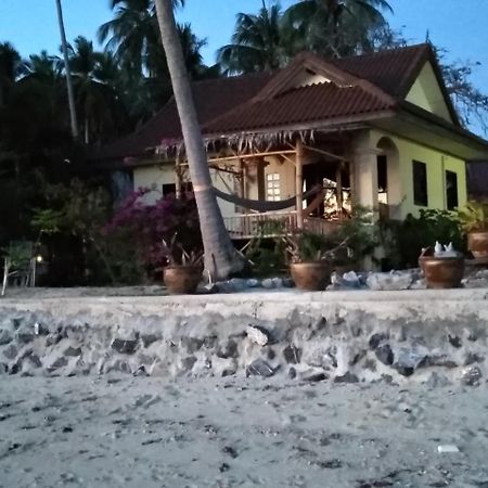 Right On The Beach House Villa Taling Ngam Beach Eksteriør bilde